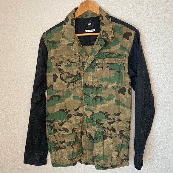 BDG Black & Camo Lightweight Utility Jacket - Size Medium - EUC - Picture 1 of 5